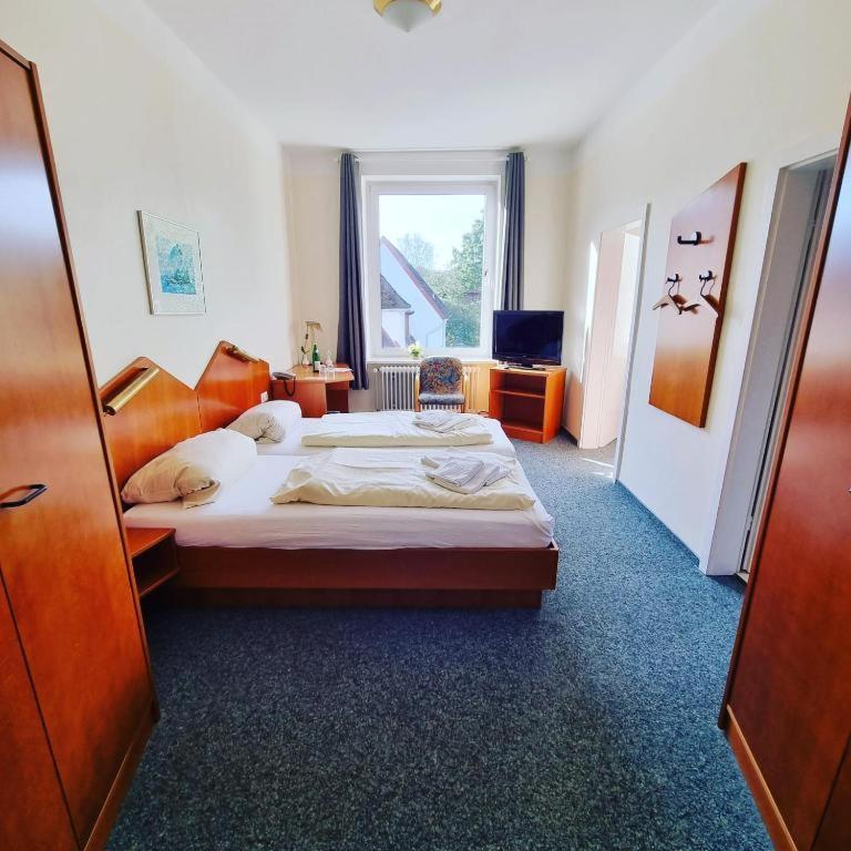 See Schlosshotel Am Kellersee أويتين المظهر الخارجي الصورة