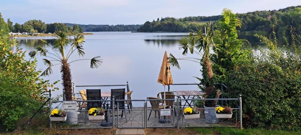 See Schlosshotel Am Kellersee أويتين المظهر الخارجي الصورة